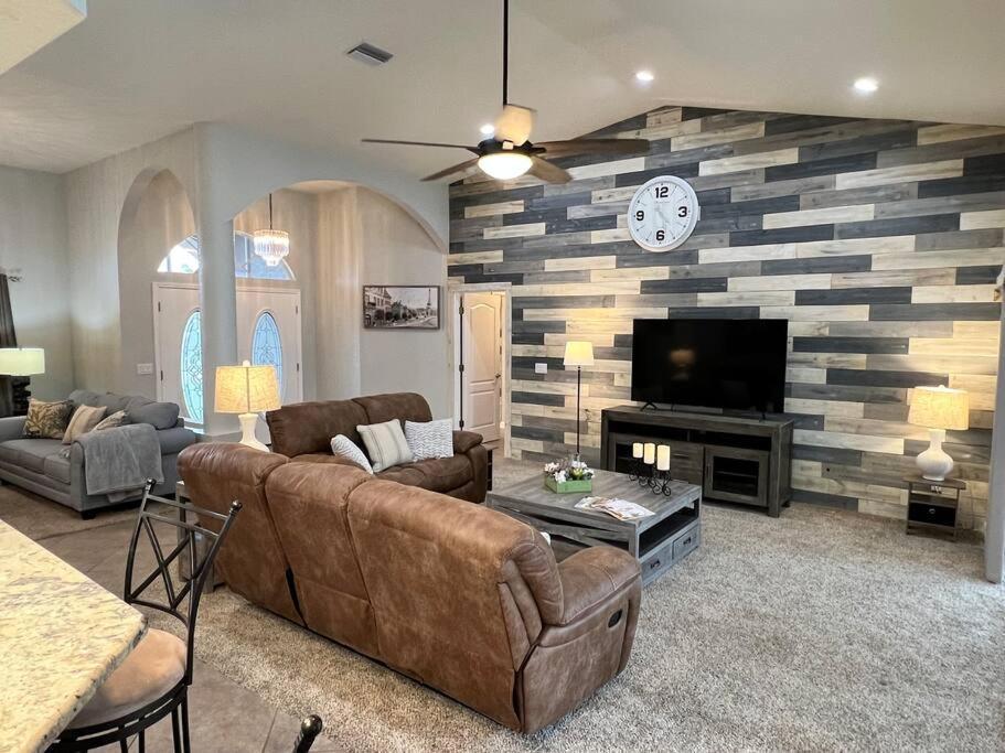 Villa Peachland Getaway With Pool And Tiki Bar Port Charlotte Exterior foto